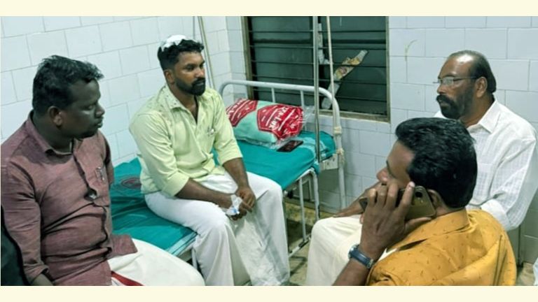 വിപിൻ ജോസിനെ കെ ആൻസലൻ  സന്ദർശിക്കുന്നു