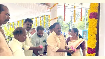 പികെഎസ് സംസ്ഥാന പ്രസിഡന്റ്‌ വണ്ടിത്തടം മധുവിന്റെ നേതൃത്വത്തിൽ വെങ്ങാനൂർ അയ്യൻകാളി സ്മാരകം പാഞ്ചജന്യത്തിൽ നടന്ന പുഷ്പാർച്ചന
