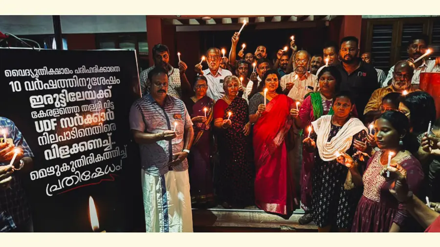 https://www.deshabhimani.com/district-news/-77879/a-light-of-protest-to-dispel-the-darkness-68743