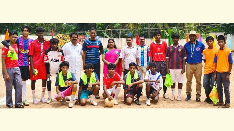 അയിരൂപ്പാറ ഗവ. എച്ച്എസ്എസ് ടീം അംഗങ്ങൾ