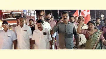 നേമം ഏരിയ കമ്മിറ്റിയുടെ നേതൃത്വത്തിൽ പ്രാവച്ചമ്പലത്ത് നടന്ന പ്രകടനം