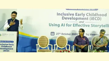 ശിൽപ്പശാലയിൽ യുണിസെഫ് ഇന്ത്യയിലെ ആരോഗ്യ വിഭാഗം മേധാവി ഡോ. വിവേക് വീരേന്ദ്ര സിങ് സംസാരിക്കുന്നു