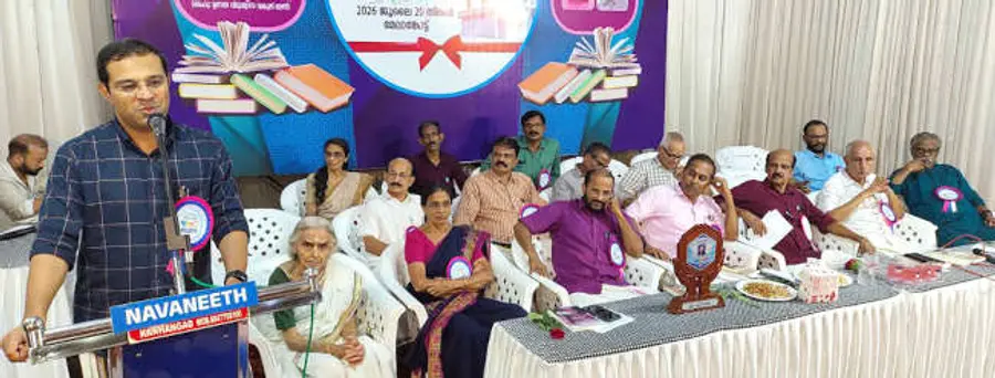 ജില്ലാ ലൈബ്രറി കൗൺസിൽ ആസ്ഥാന മന്ദിരം മേലാങ്കോട്ട് മന്ത്രി റോജി എം ജോൺ ഉദ്ഘാടനംചെയ്യുന്നു