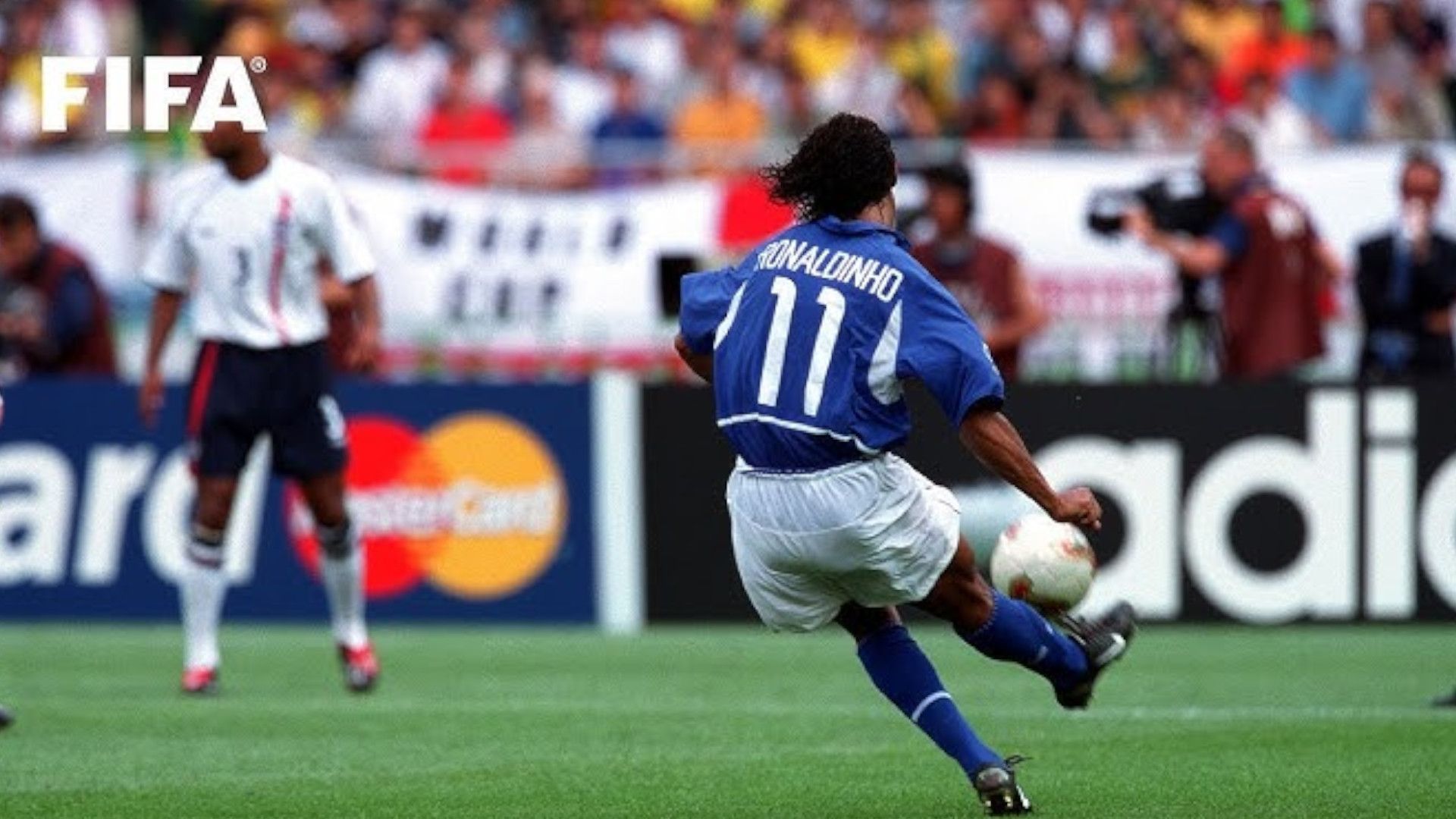 2002 fifa world cup ronaldinho.jpg
