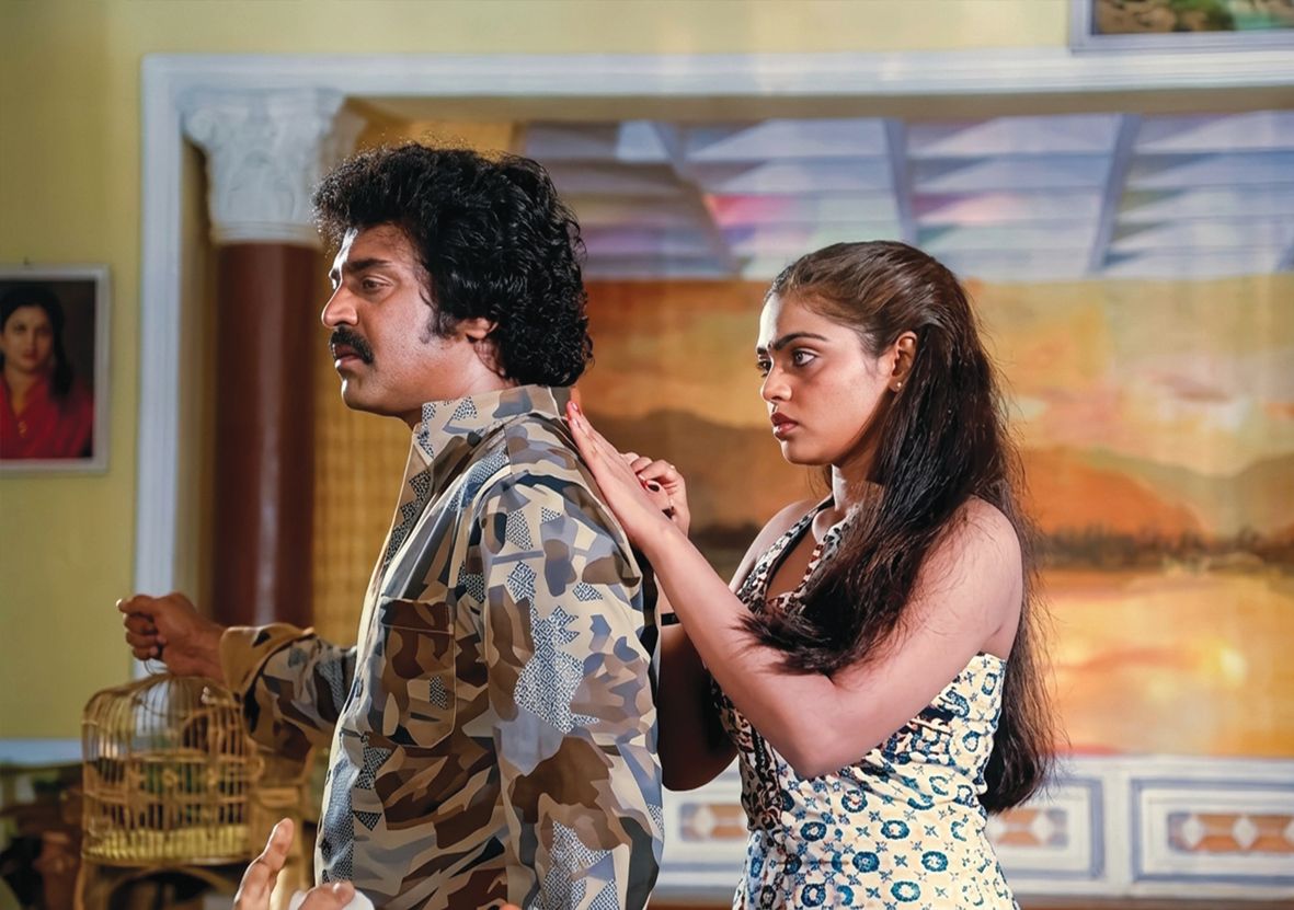  സില്‍ക്ക് സ്മിതയ്‌ക്കൊപ്പം.സിനിമ-: ‘രങ്ക’  ഡിജിറ്റൽ ക്രിയേഷൻ: കിരൺ ഗോവിന്ദ്‌ 