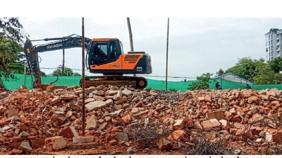 Complaint regarding the demolition of the school building.