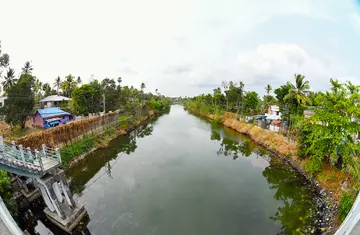 നവീകരിച്ച കൊല്ലം തോട് ഇരവിപുരം പനമൂട് നിന്നുള്ള കാഴ്ച 