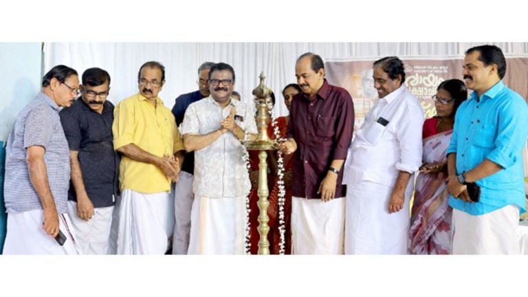 ജില്ലാ ലൈബ്രറി കൗൺസിൽ സംഘടിപ്പിക്കുന്ന വായനപക്ഷാചരണത്തിന്റെ ജില്ലാതല ഉദ്ഘാടനം മലയിൻകീഴ് ഗവ.  ഗേൾസ് ഹയർ സെക്കൻഡറി സ്കൂളിൽ മന്ത്രി ജി ആർ അനിൽ നിർവഹിക്കുന്നു