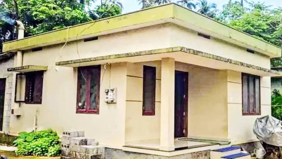 വിലങ്ങാട് അടുപ്പിൽ ഉന്നതി നിവാസികൾക്കായി ഊരാളുങ്കൽ സൊസൈറ്റി പണി പൂർത്തീകരിച്ച് നൽകിയ വീട്‌