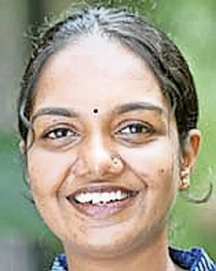 നവ്യ സുരേഷ്​