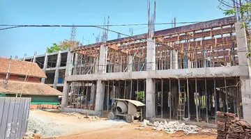 നിർമാണം പുരോഗമിക്കുന്ന തളിപ്പറന്പ്‌ റവന്യു ടവർ