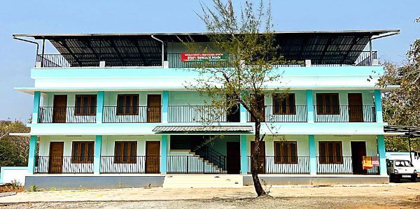 പാണ്ടിയിൽ ഉദ്ഘാടനത്തിനൊരുങ്ങിയ സ്റ്റാഫ് ബാരക്ക് 