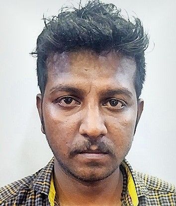 പ്രതി 