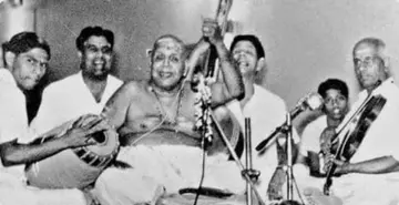 ചെമ്പൈ വൈദ്യനാഥ ഭാഗവതർ കച്ചേരി അവതരിപ്പിക്കുന്നു (ഫയൽ ചിത്രം)