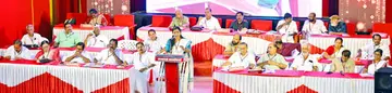 കർഷകസംഘം ജില്ലാ സമ്മേളനം പി പത്മനാഭൻ മാസ്റ്റർ നഗറിൽ (തിമിരി ബാങ്ക് ഓഡിറ്റോറിയം) അഖിലേന്ത്യാ കിസാൻസഭാ വൈസ് പ്രസിഡന്റ് എസ് കെ പ്രീജ ഉദ്ഘാടനംചെയ്യുന്നു