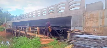 പണി പൂർത്തിയായ നടാൽ പാലം
