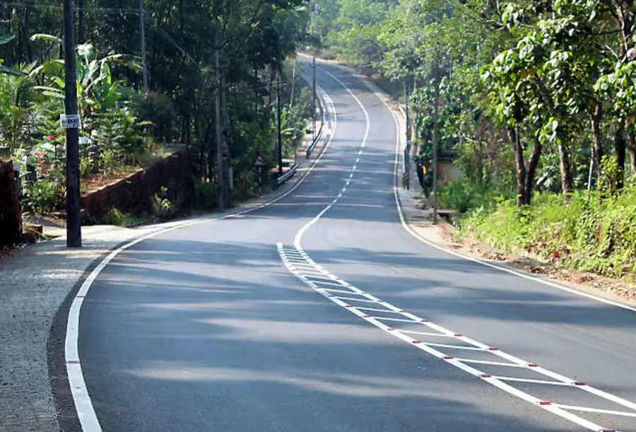 മലയോര ഹൈവേയിലെ
ചെറുപുഴ–
മഞ്ഞക്കാട് ഭാഗം
