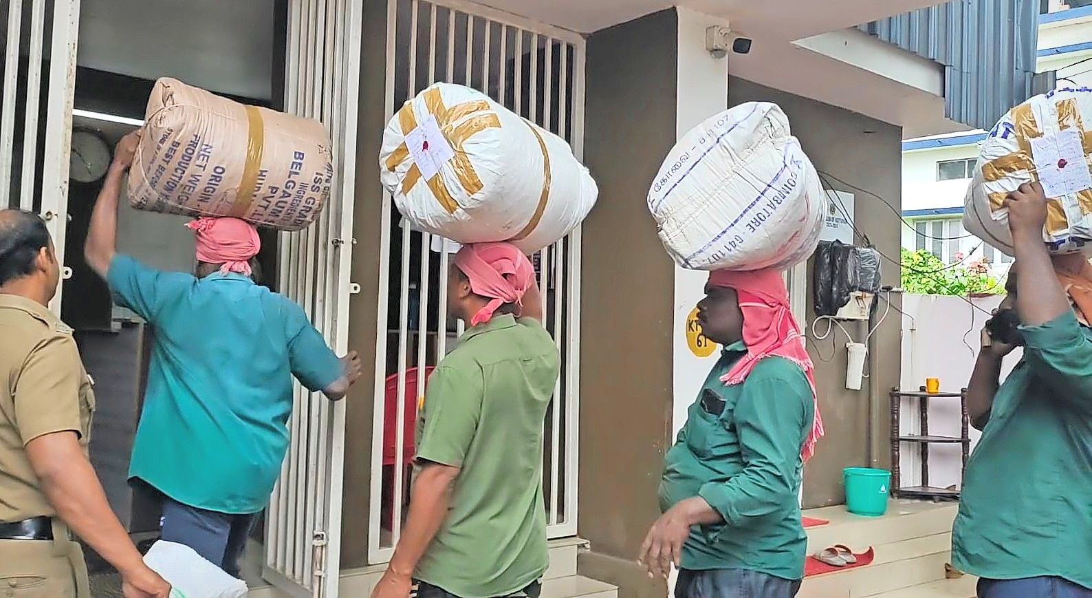 കഞ്ചാവ് ‌വേട്ട