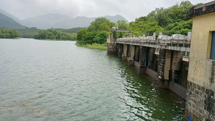 മംഗലം അണക്കെട്ടിൽ ജലനിരപ്പ് ഉയർന്നപ്പോൾ