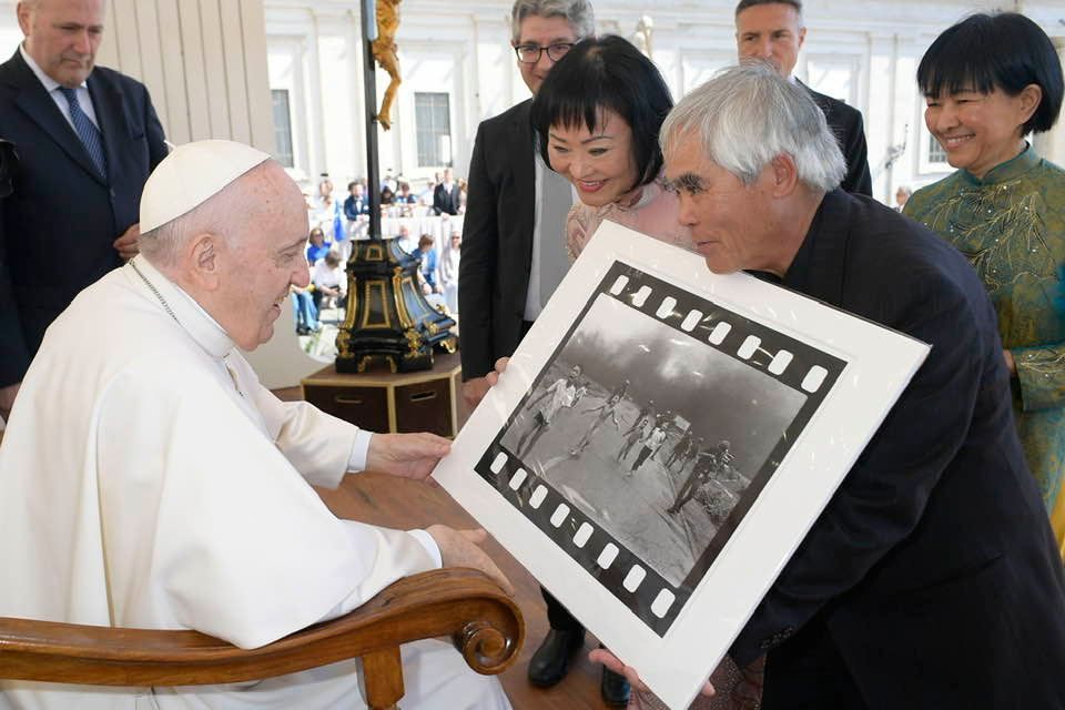 napalm girl photo