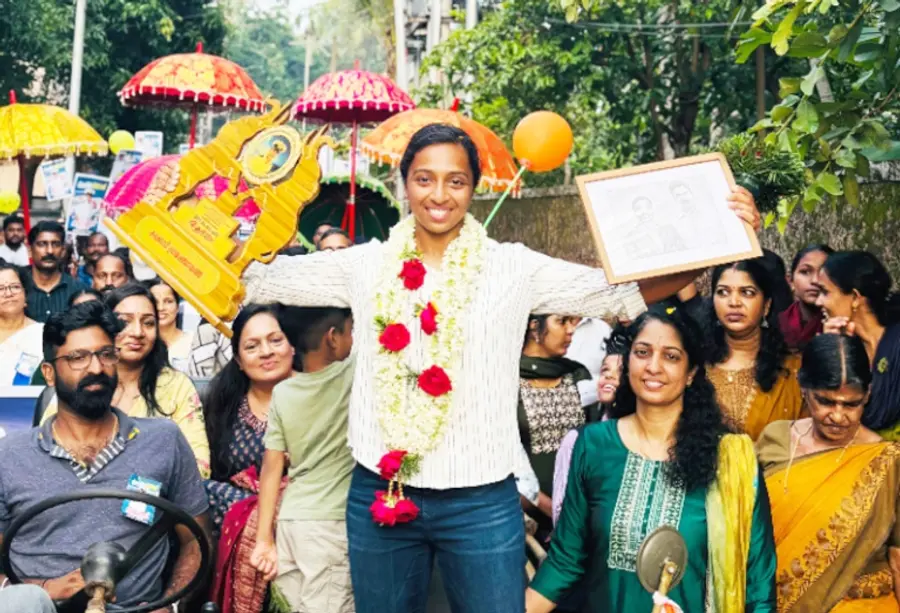 ലെഫ്. കമാൻഡർദിൽനയ്ക്ക് നൽകിയ സ്വീകരണത്തിൽനിന്ന്