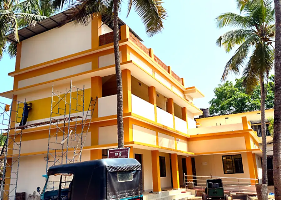 കാസര്കോട് വികസന പാക്കേജിലുള്പ്പെടുത്തി മരക്കാപ്പ് കടപ്പുറം ഗവ. ഫിഷറീസ് ഹൈസ്കൂളിന് നിര്മിച്ച പുതിയകെട്ടിടം