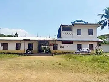 തിരുവങ്ങാട്‌ പുല്ലമ്പിൽ റോഡിലെ ഗുണ്ടർട്ട്‌ സ്‌കൂൾ (ഫയൽചിത്രം)