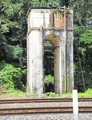 തലശേരി റെയിൽവേ സ്റ്റേഷനിലെ ജലസംഭരണി 
