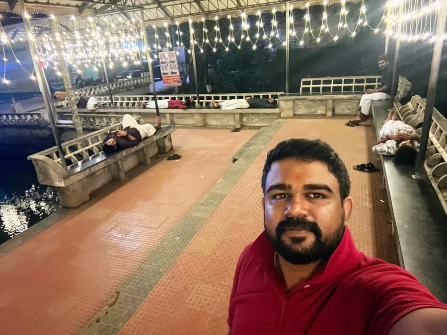ശരത്ത് പെരുമ്പളം ഫെയ്സ്ബുക്കിൽ പങ്കുവെച്ച ചിത്രം