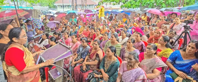 ഇന്ധനവില വർധനയ്ക്കെതിരെ മഹിളാ അസോസിയേഷൻ ജില്ലാ കമ്മിറ്റി കണ്ണൂർ ആർഎസ് പോസ്റ്റ് ഓഫീസിലേക്ക് നടത്തിയ പ്രതിഷേധ മാർച്ചും ധർണയും അസോസിയേഷൻ അഖിലേന്ത്യാ വൈസ് പ്രസിഡന്റ് കെ കെ ശൈലജ ഉദ്ഘാടനം ചെയ്യുന്നു