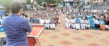 സിപിഐ എം  ശ്രീകണ്ഠപുരത്ത് സംഘടിപ്പിച്ച  ‘ഭീകരവാദത്തിനെതിരെ മാനവികത’ ജനസദസ് കേന്ദ്രകമ്മിറ്റിയംഗം ജോൺ ബ്രിട്ടാസ് എംപി ഉദ്ഘാടനംചെയ്യുന്നു