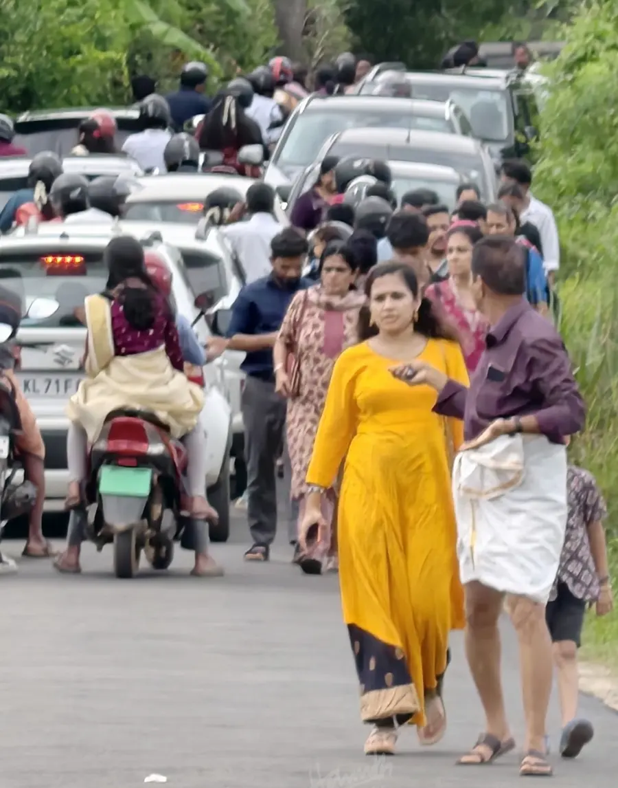 സീതാർകുണ്ടിലെ തിരക്ക്
