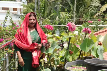 matuppav thamara krishi thotam