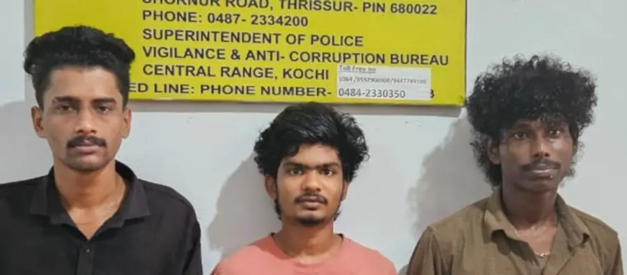 മയക്കുമരുന്നുമായി പിടിയിലായ നകുൽ , അശ്വിൻ ,  ഫാസിൽ  