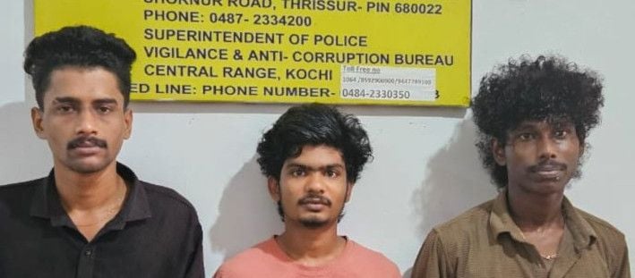 മയക്കുമരുന്നുമായി പിടിയിലായ നകുൽ , അശ്വിൻ ,  ഫാസിൽ  