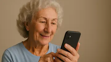 AI OLD WOMAN