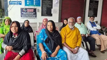 Adimali Lakshamveedu landislide survivors protest