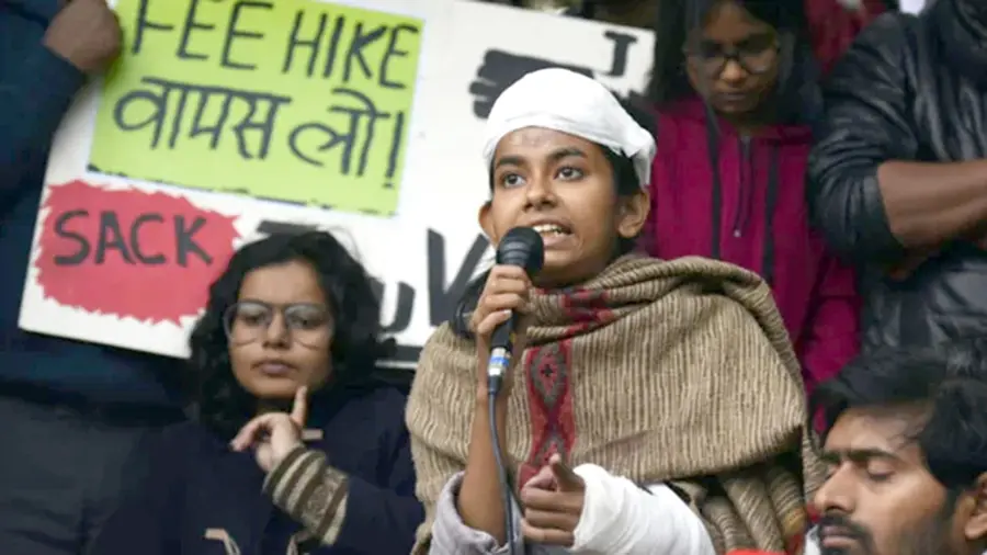 Aishe Ghosh.jpg