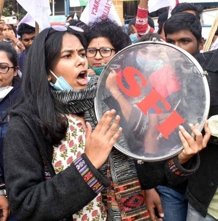 Aishe Ghosh 3.jpg