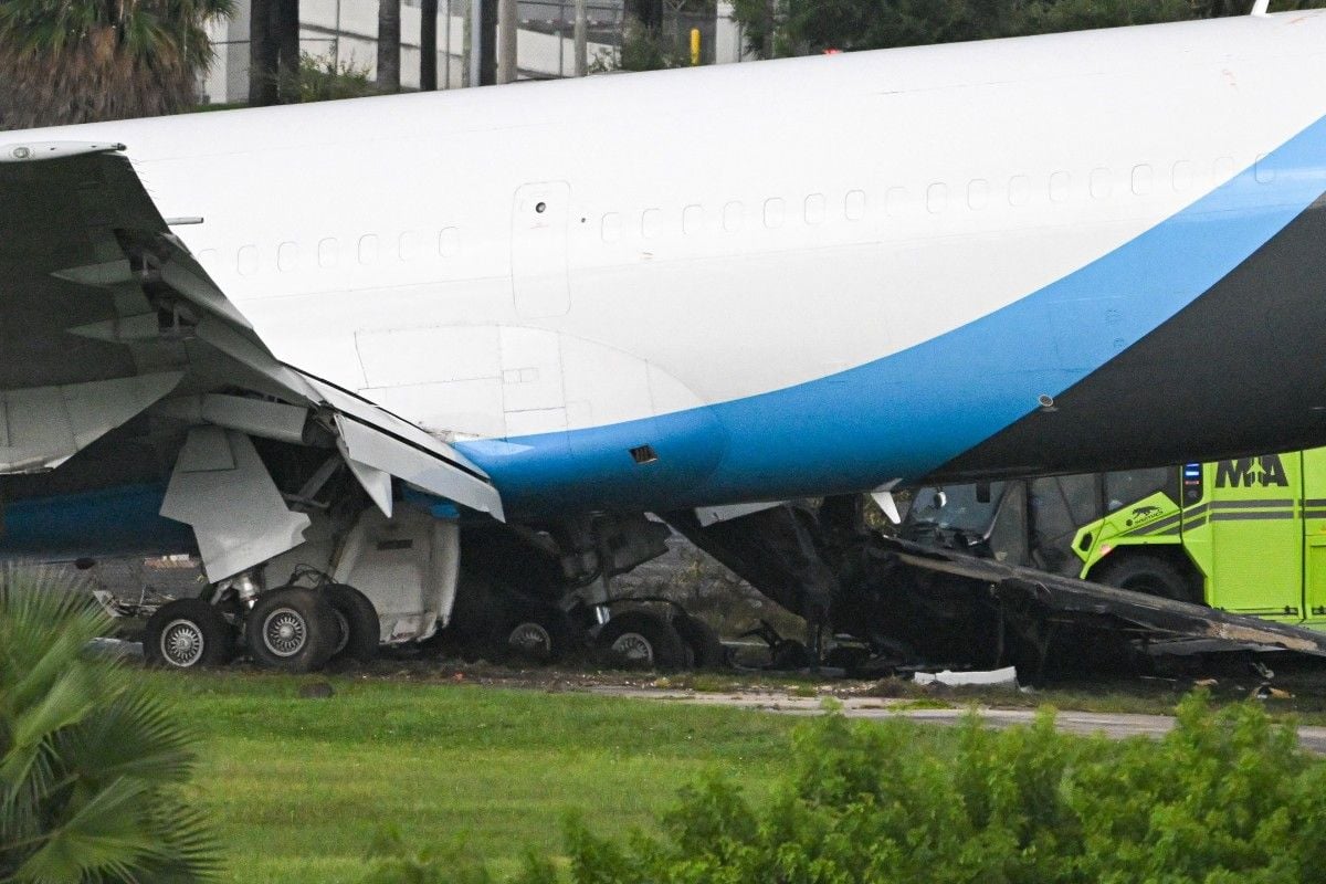 Amazon Cargo plane