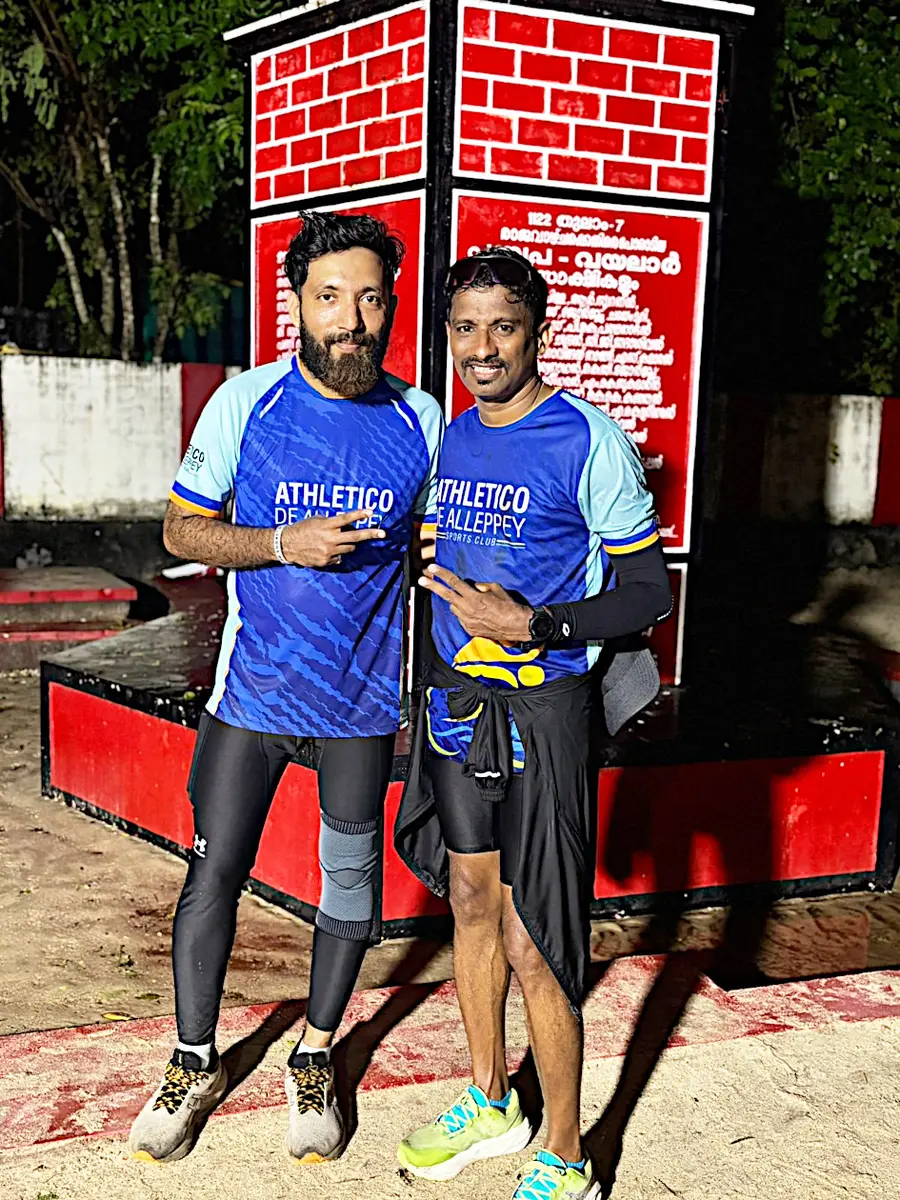 അഡ്വ. സാലിഹ് മുഹമ്മദും ഉണ്ണികൃഷ്ണനും