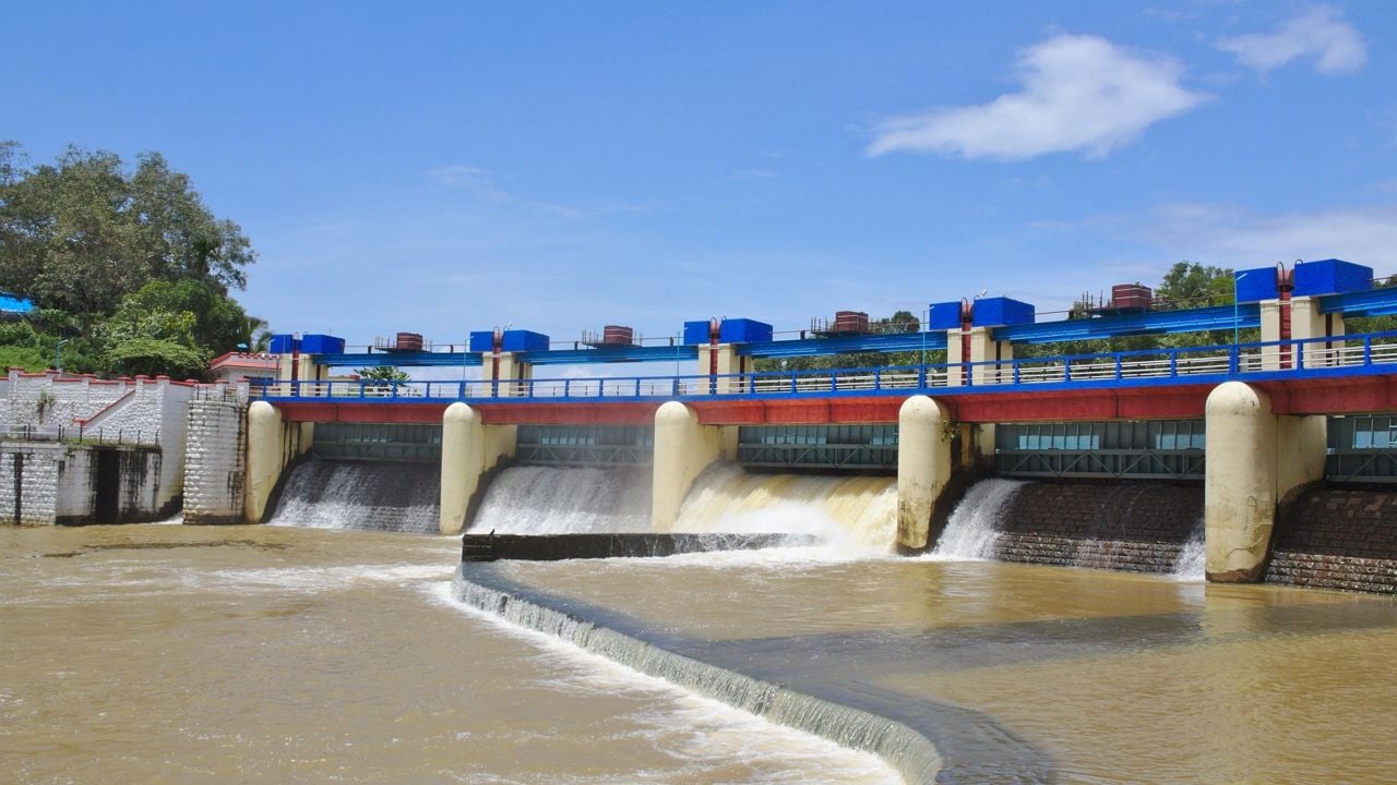 Aruvikkara dam.jpg