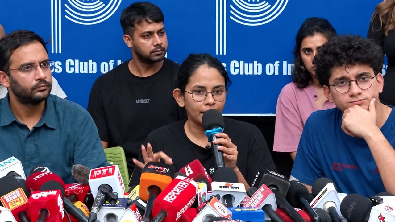 Ashutosh ranka Saurav das Aishe Ghosh