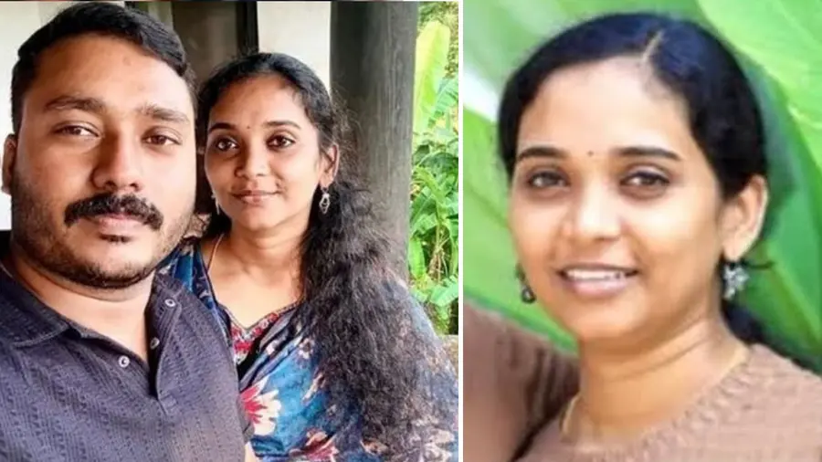 Attukal Arathy Suicide