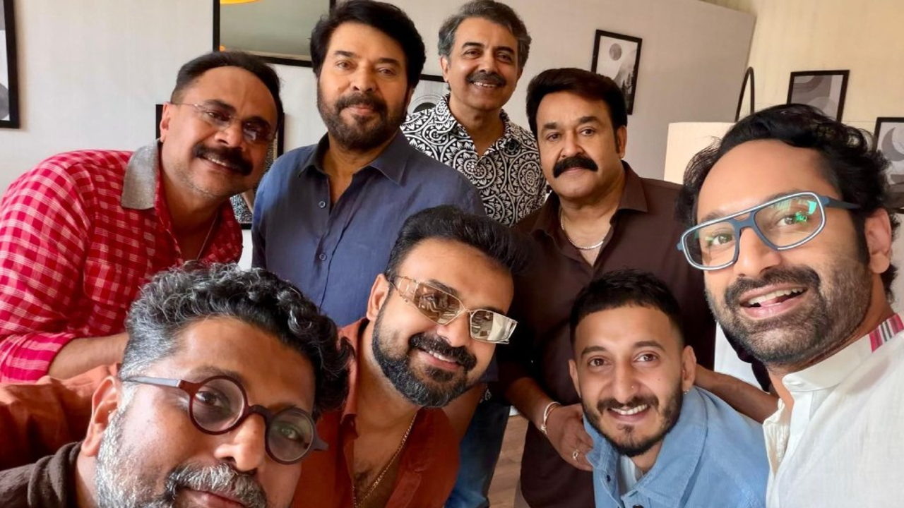 അണിയറയിൽ ട്വിസ്റ്റോ? വൈറലായി ഫഹദിന്റെ സെൽഫി 