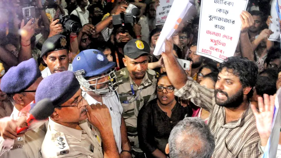 Bulldozer Raj CPIM .jpg