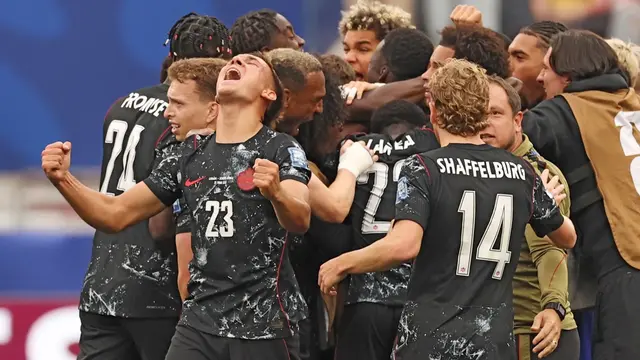CANADA FIFA QUARTER
