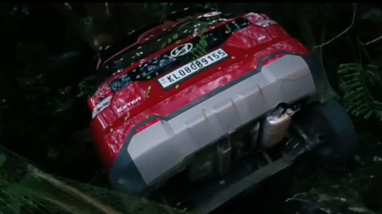 CAR ACCIDENT.jpg