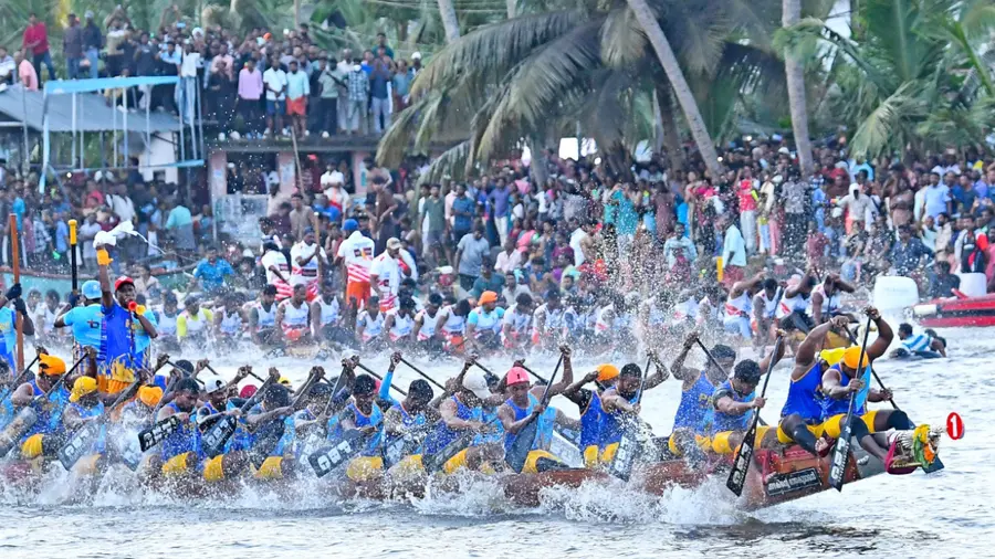 CHAMBAKKULAM MOOLAM BOAT RACE