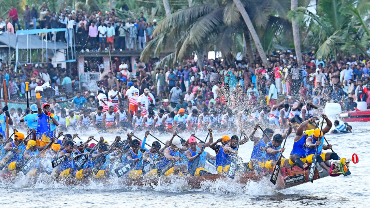 CHAMBAKKULAM MOOLAM BOAT RACE